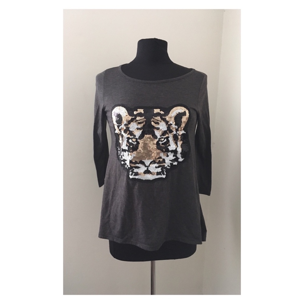 Grey 3/4 Sleeve Top w/ SEQUINED Tiger Head